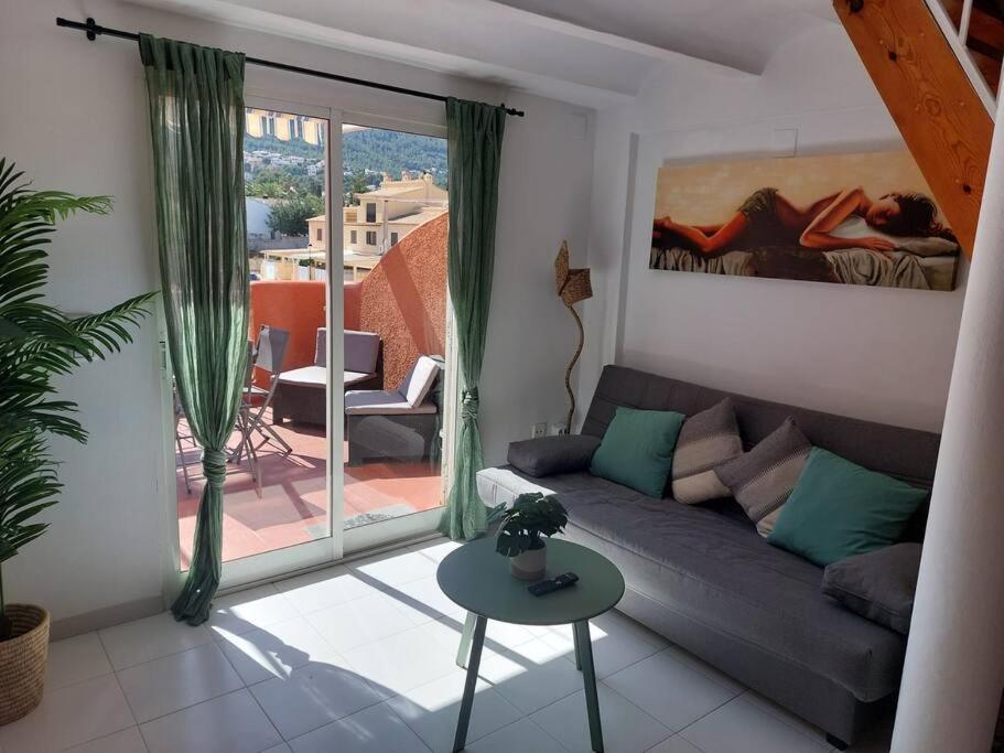 Tipo Loft Con Vista Al Montgo Denia